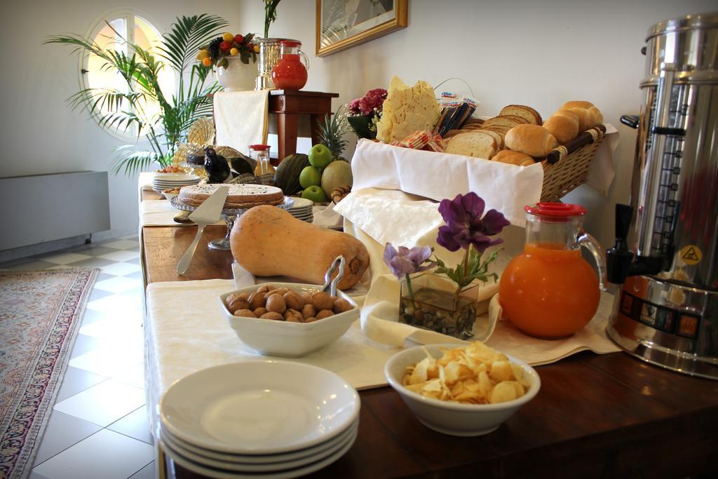 Hotel Marini Sassari Buitenkant foto