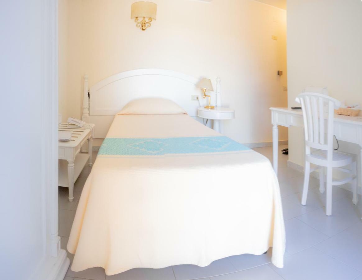 Hotel Marini Sassari Buitenkant foto