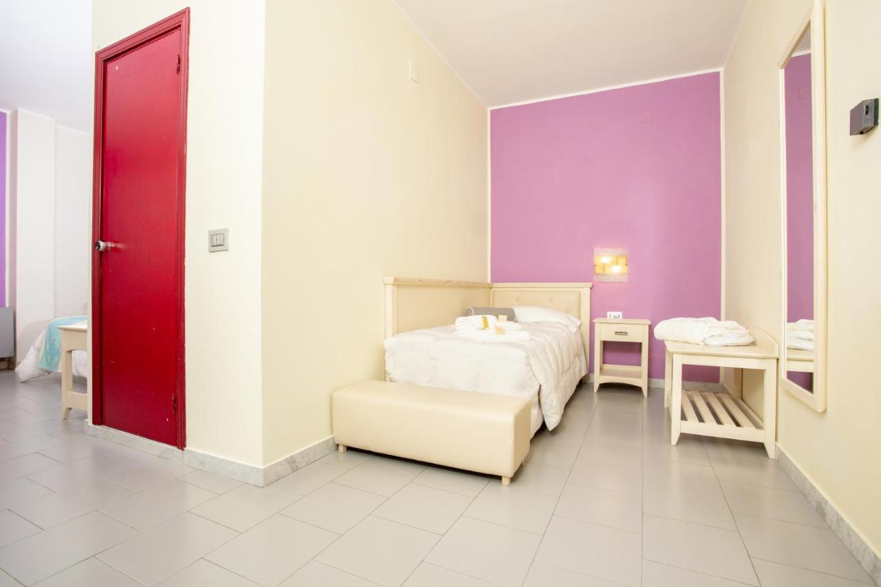 Hotel Marini Sassari Buitenkant foto